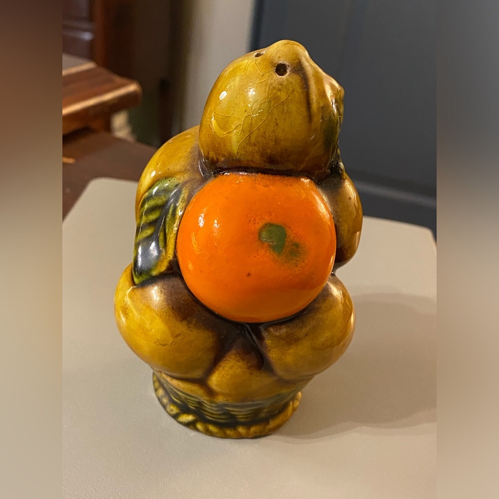 Inarco Japan Pepper Shaker